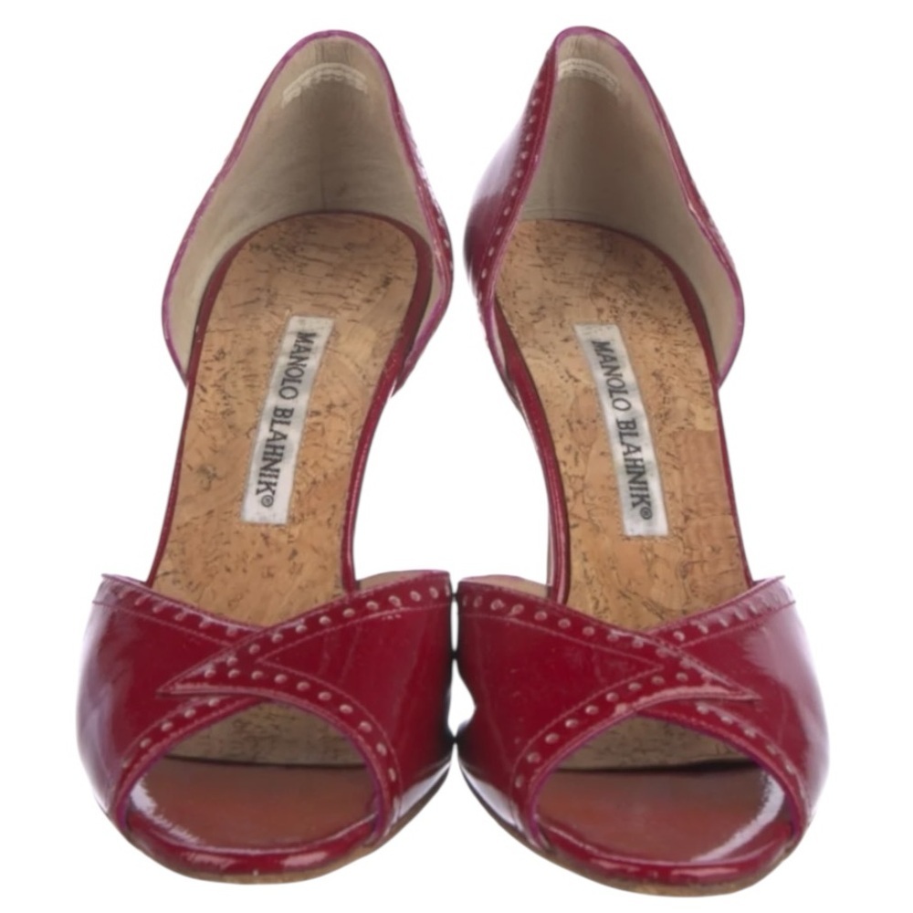 MANOLO BLAHNIK
Burgundy Patent Leather D'Orsay Peep Toe red heels - Picture 6 of 15